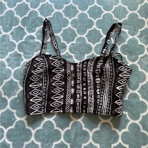 Forever 21 Black & White Tribal Print Cropped Cami Top